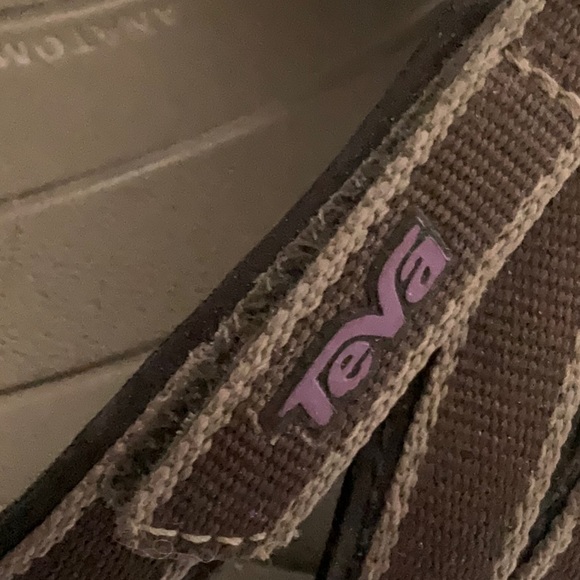 Teva Tierra Brown Sandals Sz 8 - Picture 6 of 8